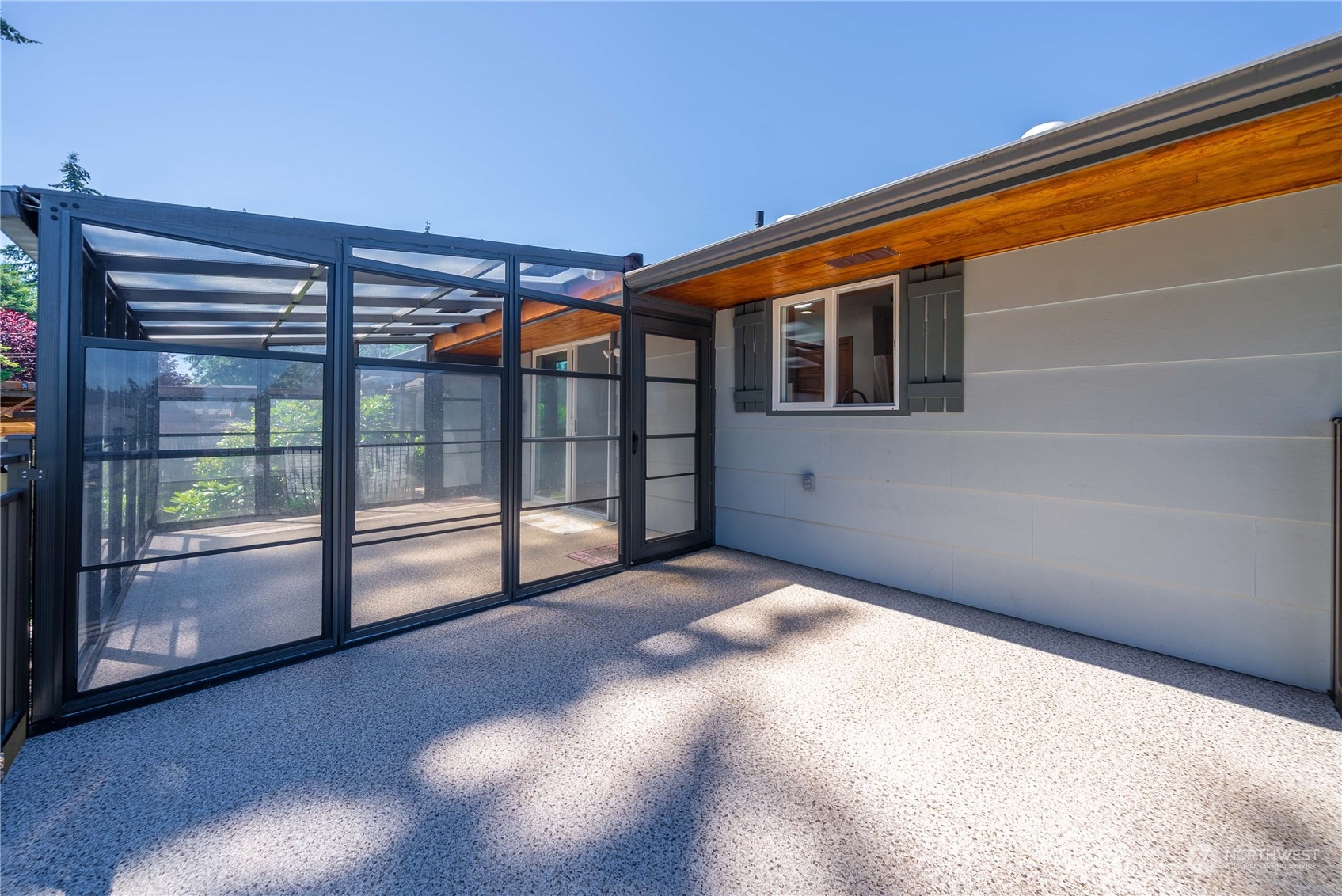 7211 Beverly Boulevard Everett, WA 98203 - Photo 27 of 36 a view of an empty room with a balcony