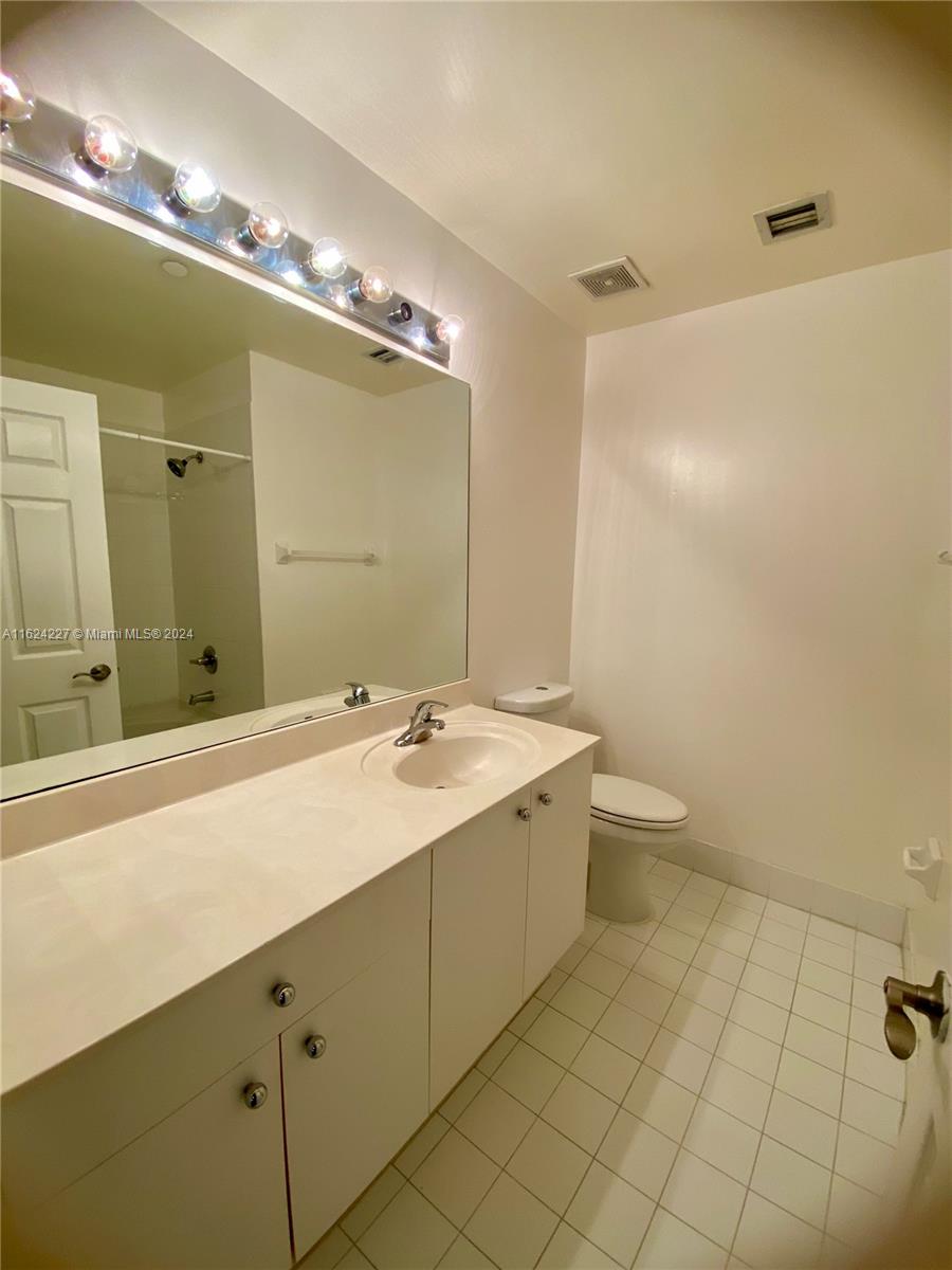 3942 Mango Drive, Unit 3942 Weston, FL 33332 - Photo 13 of 28
