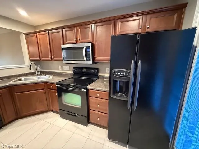 $1,800 | 853 Jarman Drive, Jamestown, NC 27282