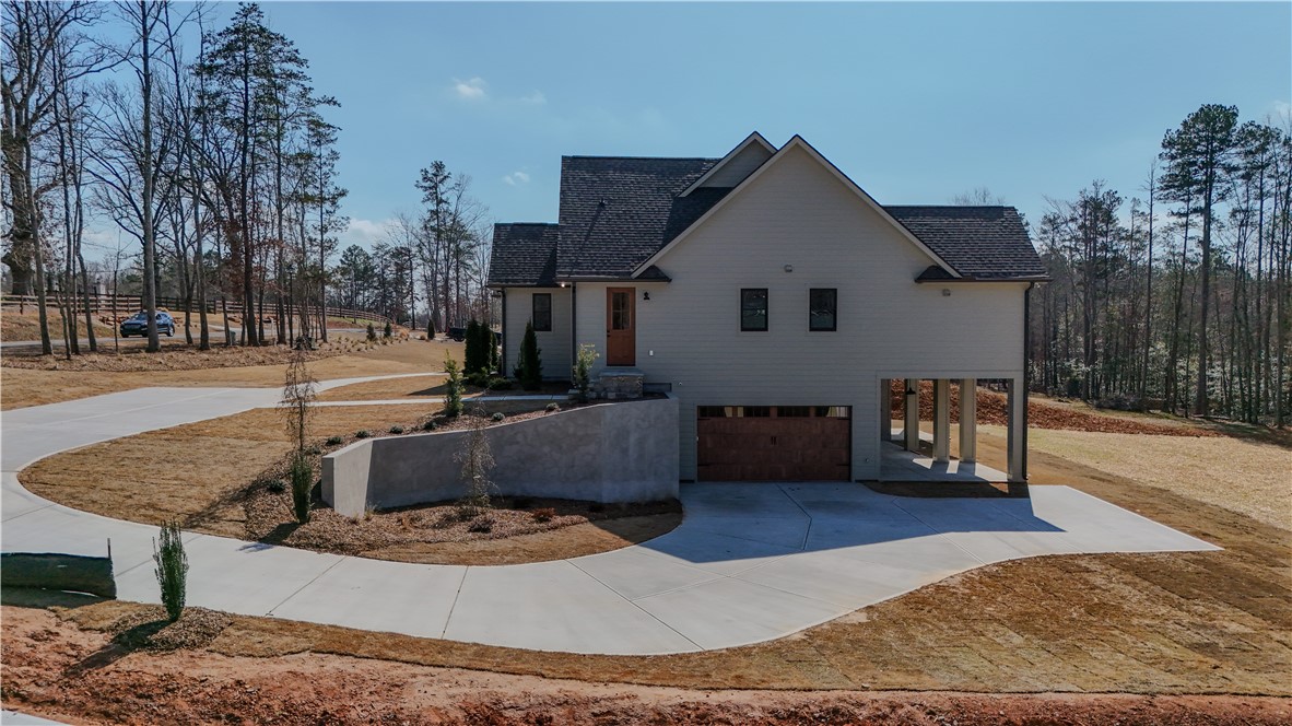 236 West Old Pendleton Road Central, SC 29630 - Photo 4 of 43