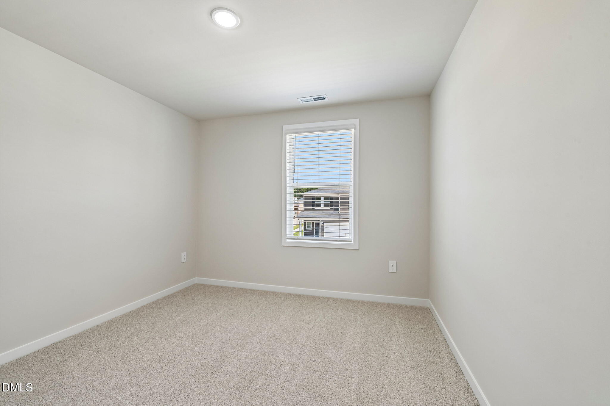 1502 Hatteras Road Durham, NC 27703 - Photo 34 of 44 34-web-or-mls-Raleigh - Avalon Place - 1