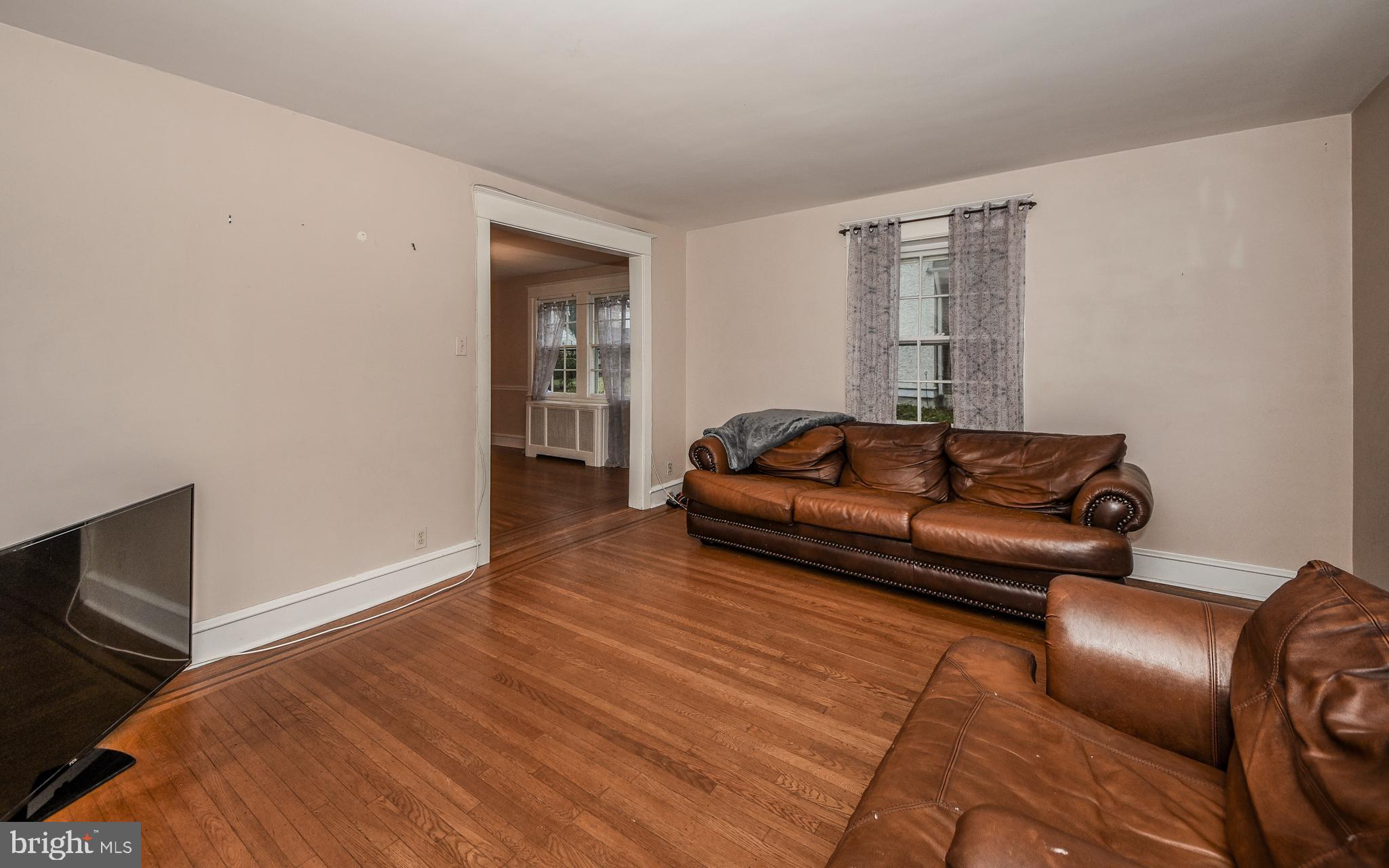 614 Boyer Road Cheltenham, PA 19012 - Photo 8 of 30