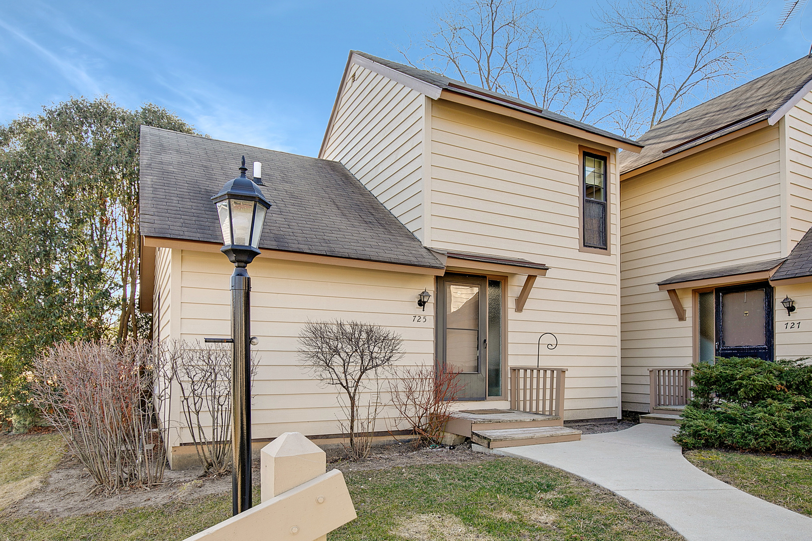 725 Shepard Road Gurnee, IL 60031 - Photo 1 of 26
