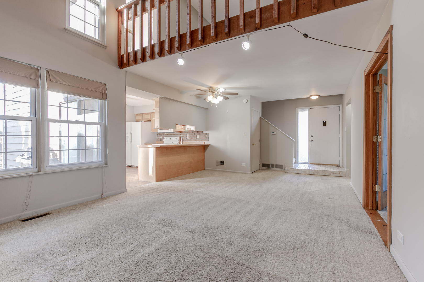 725 Shepard Road Gurnee, IL 60031 - Photo 5 of 26