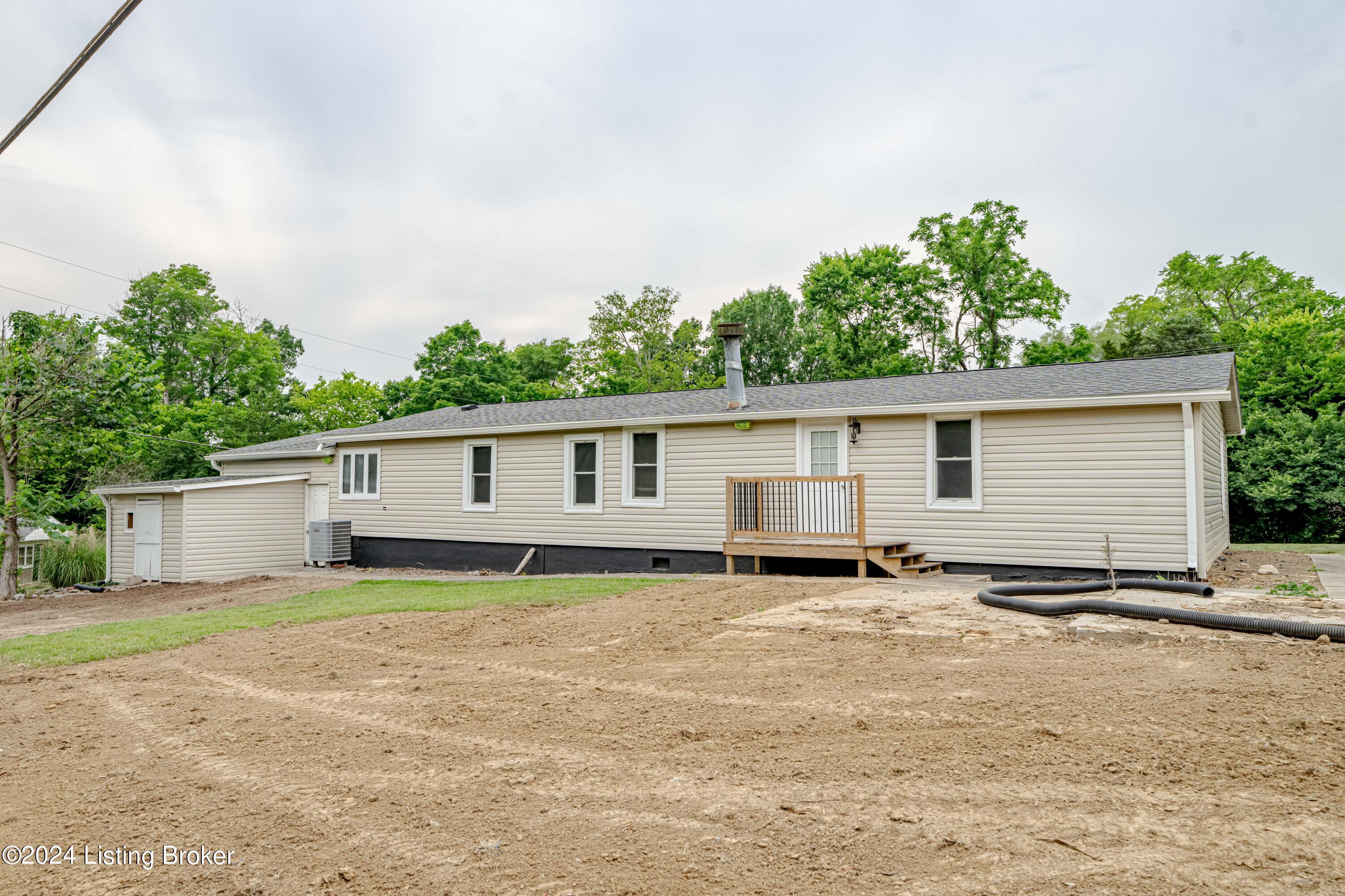 9145 Lagrange Road La Grange, KY 40031 - Photo 30 of 33 Rear