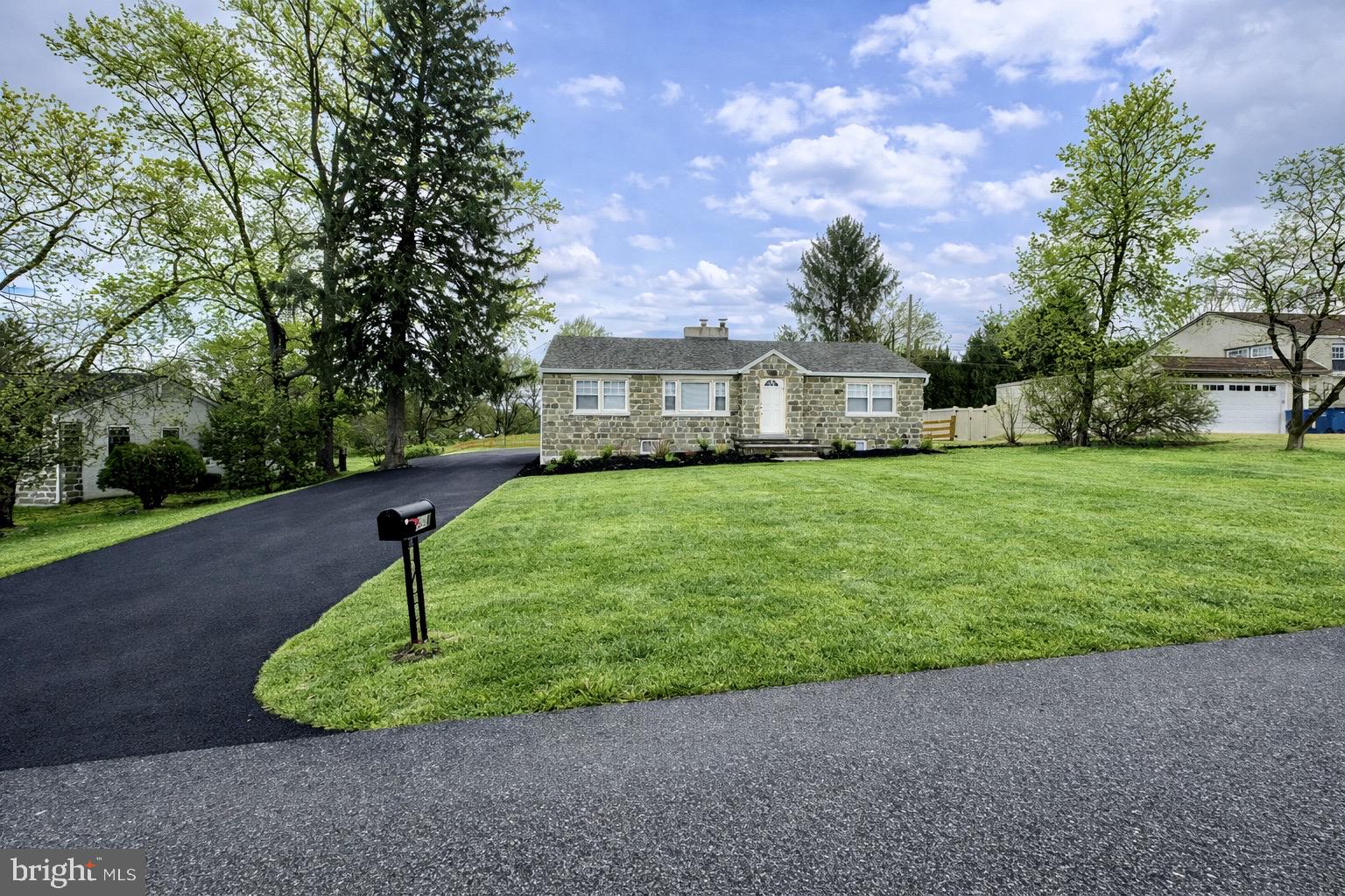 551 Fern Hill Road West Chester, PA 19380 - Photo 2 of 29