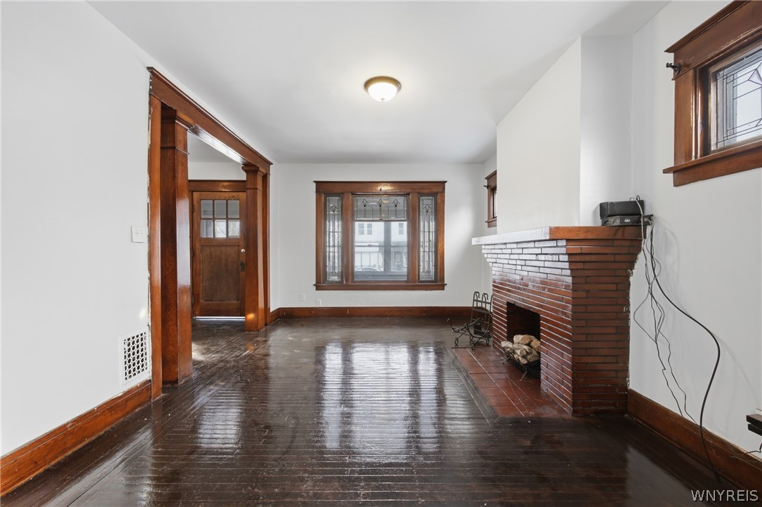 685 Abbott Road Buffalo, NY 14220 - Photo 6 of 21