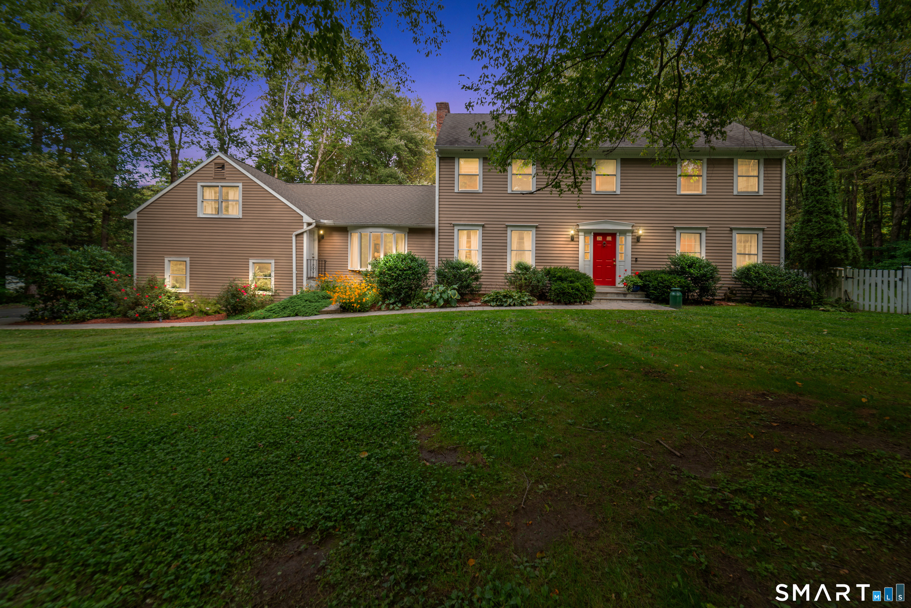 168 North Farm Road Middlebury, CT 06762 - Photo 2 of 40