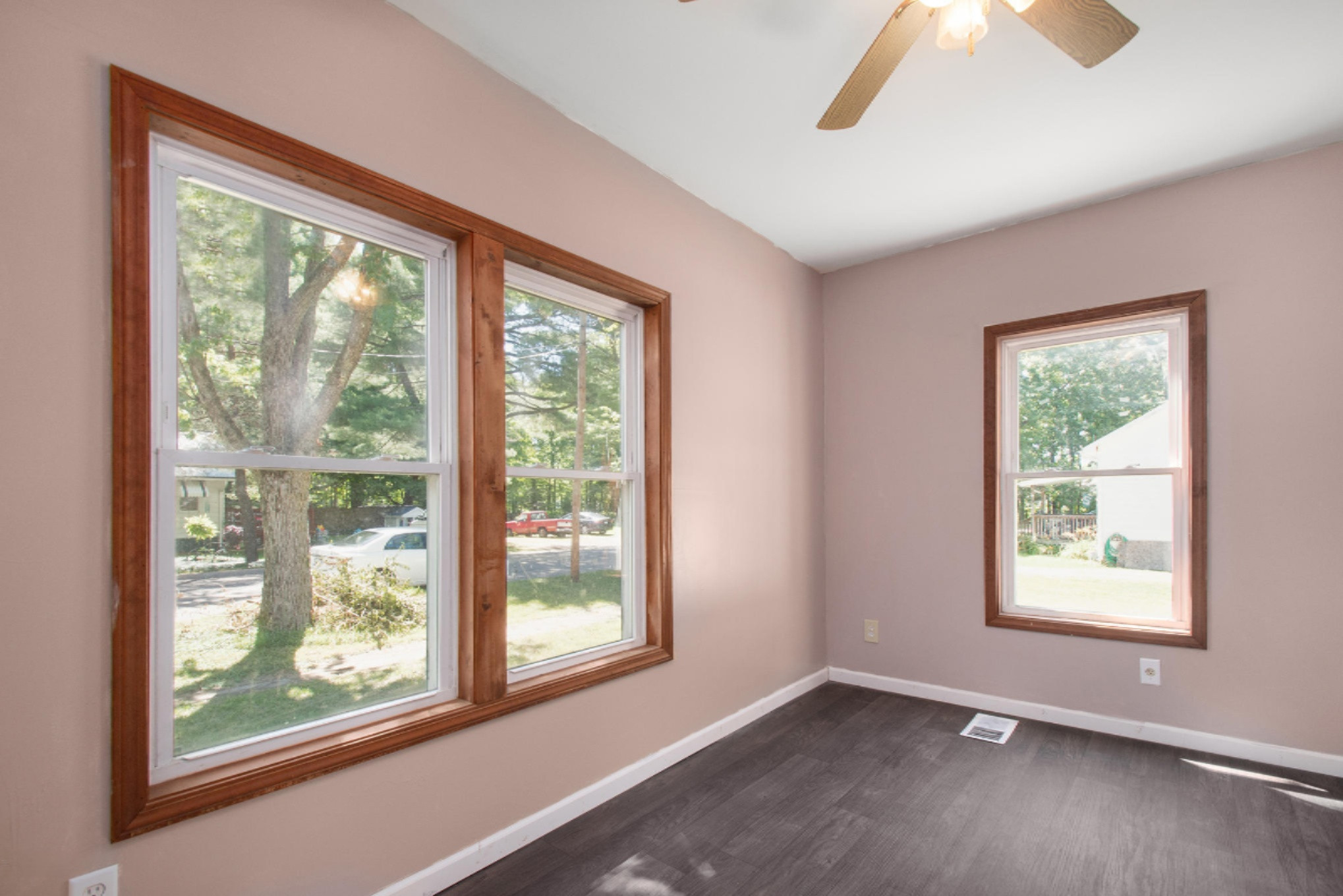 500 West Broadway Street Three Rivers, MI 49093 - Photo 8 of 21 DSC_0082-Edit