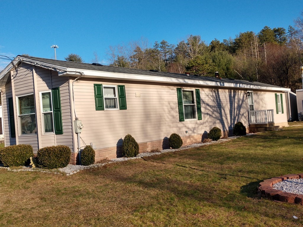 414 Palmer Road Ware, MA 01082 - Photo 2 of 16