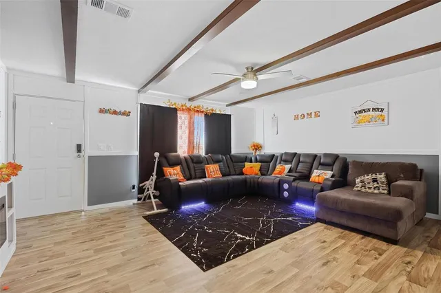 $174,990 | 901 Browning Road, Wilmer, TX 75172