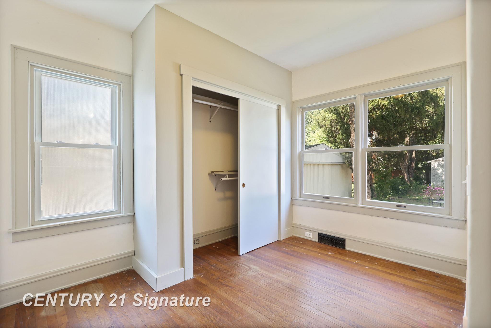 1713 9th Street Bay City, MI 48708 - Photo 16 of 45 50188261-27594f73-c11a-49fc-a3c2-ab2198b616fe.JPG