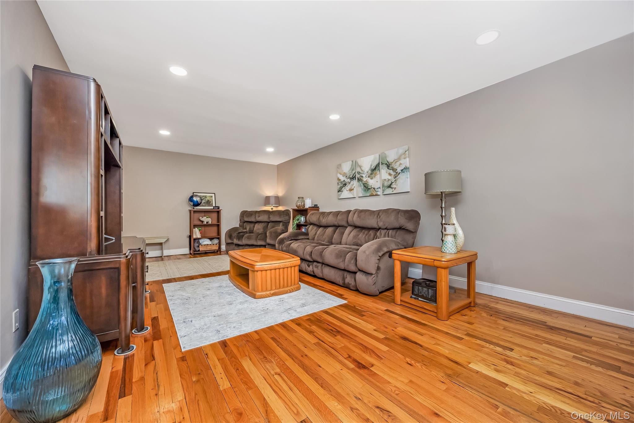 600 Shore Road, Unit 6K Long Beach, NY 11561 - Photo 5 of 25