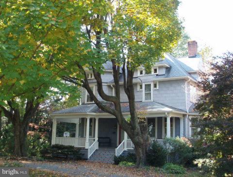 42 North Rolling Road Catonsville, MD 21228 - Photo 1 of 29 Exterior (Front)