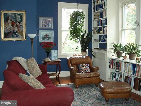 42 North Rolling Road Catonsville, MD 21228 - Photo 17 of 29 Library