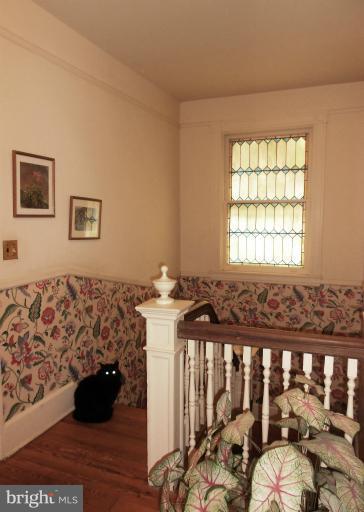 42 North Rolling Road Catonsville, MD 21228 - Photo 21 of 29 Interior (General)
