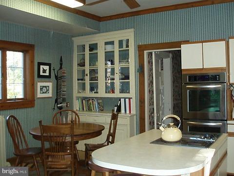 42 North Rolling Road Catonsville, MD 21228 - Photo 27 of 29 Kitchen
