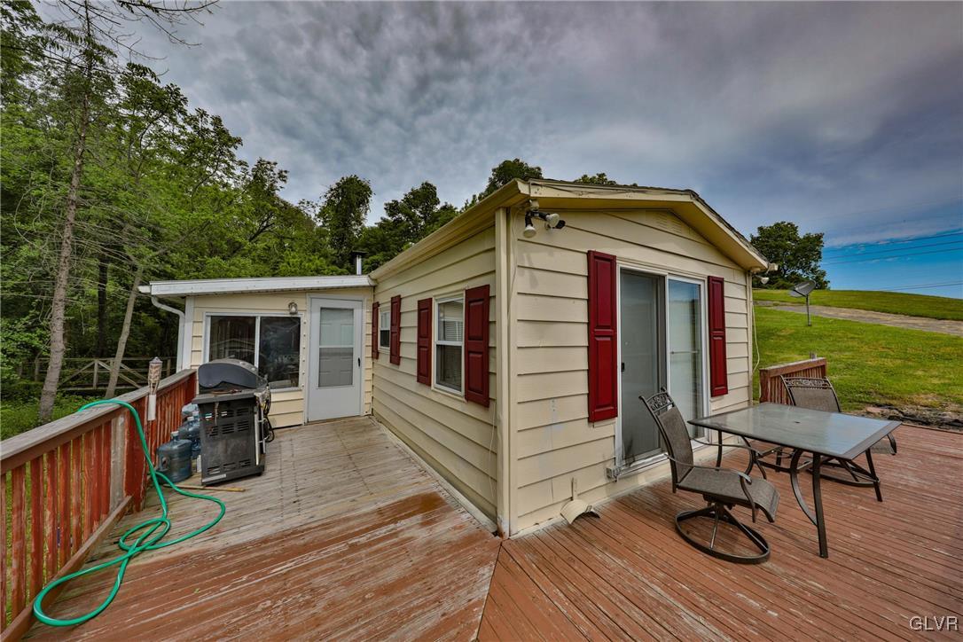 1382 Good Road Bangor, PA 18013 - Photo 5 of 34 Gallery Image 5