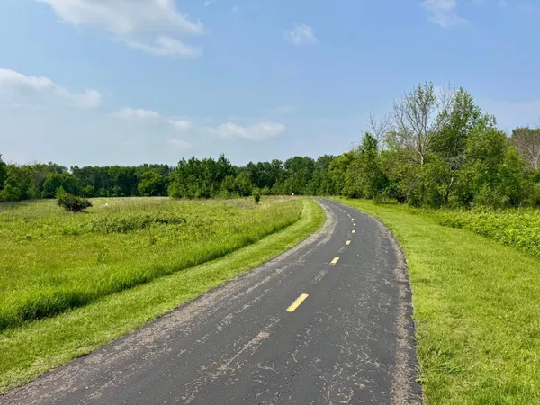 $864,900 | 6719 105th Trail North, Brooklyn Park, MN 55445