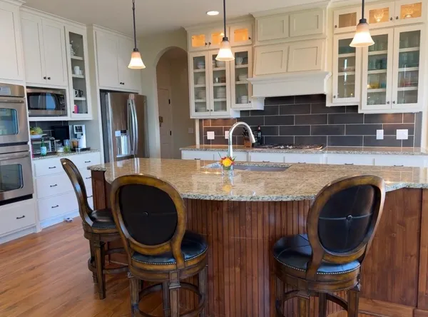 $864,900 | 6719 105th Trail North, Brooklyn Park, MN 55445