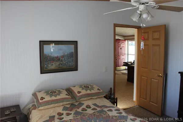 $575,000 | 158 Ponder Slab Road, Iberia, MO 65486