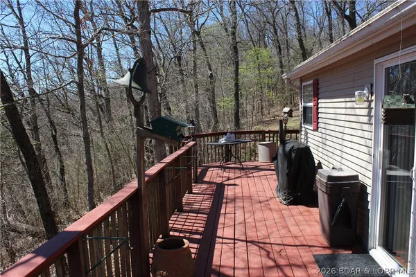 $575,000 | 158 Ponder Slab Road, Iberia, MO 65486