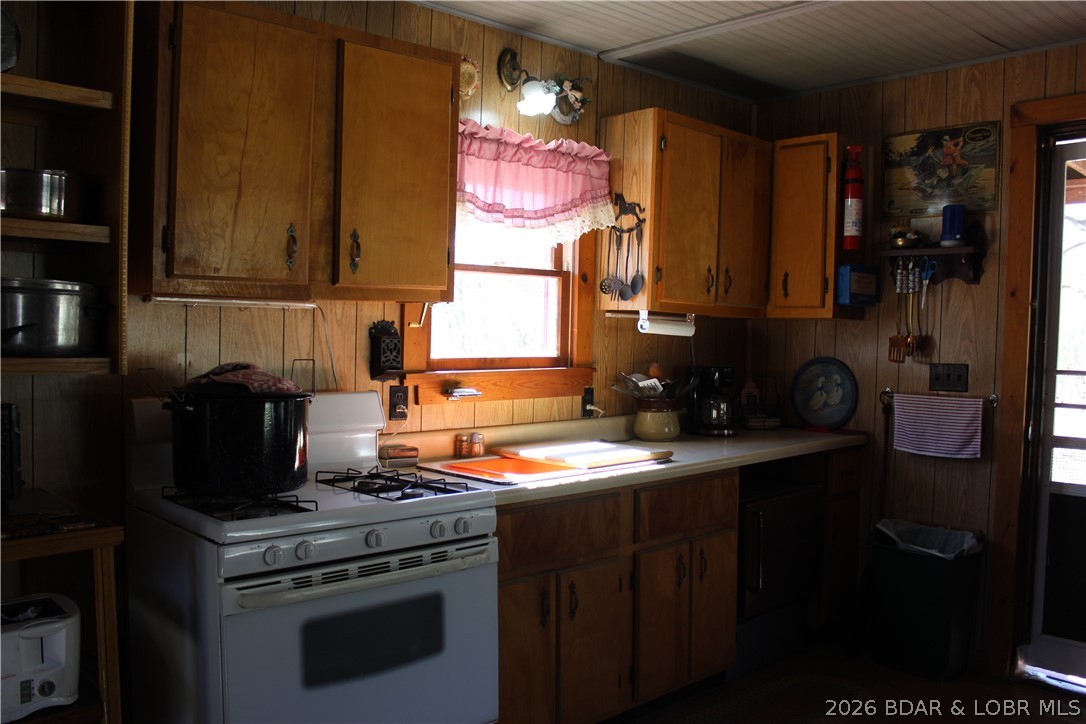 158 Ponder Slab Road Iberia, MO 65486 - Photo 10 of 33