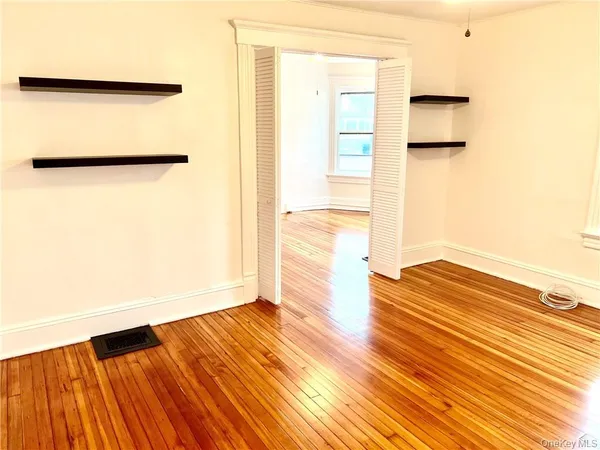 $2,100 | 1 Dewitt Street, Middletown, NY 10940