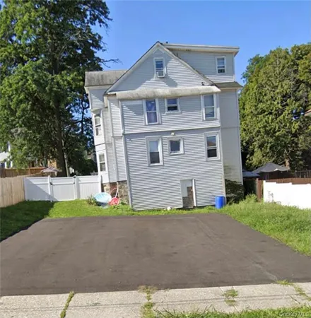 $2,100 | 1 Dewitt Street, Middletown, NY 10940