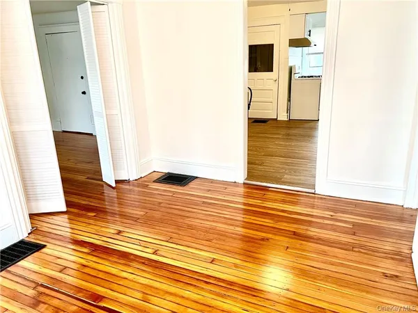 $2,100 | 1 Dewitt Street, Middletown, NY 10940