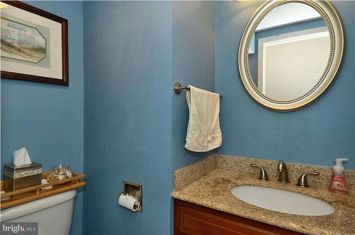 7109 Poole Jones Road Frederick, MD 21702 - Photo 19 of 30 Bath