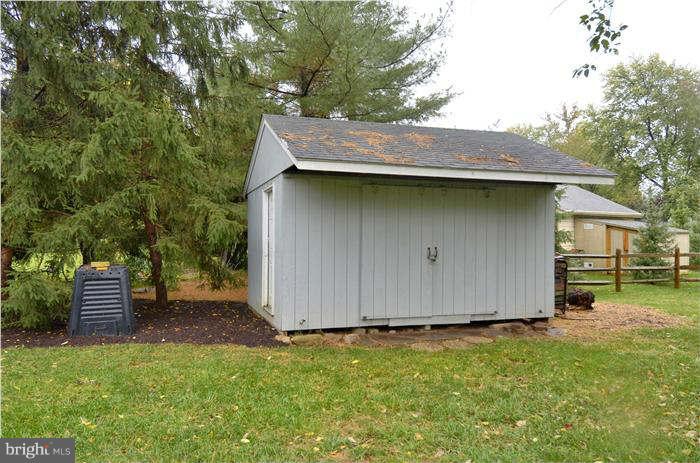 7109 Poole Jones Road Frederick, MD 21702 - Photo 29 of 30 Exterior (Rear)