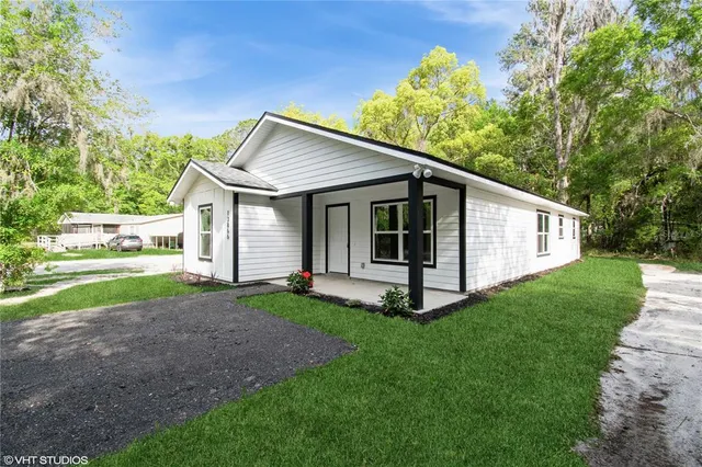 $214,900 | 13866 Northeast 150th Avenue, Waldo, FL 32694