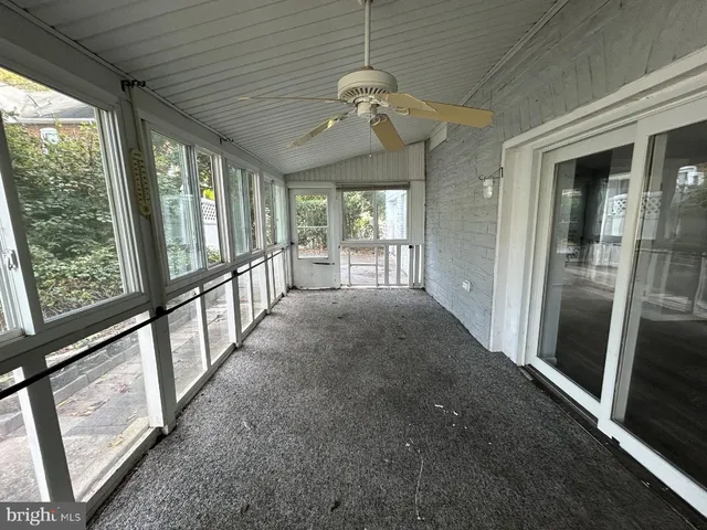 a view of an entryway