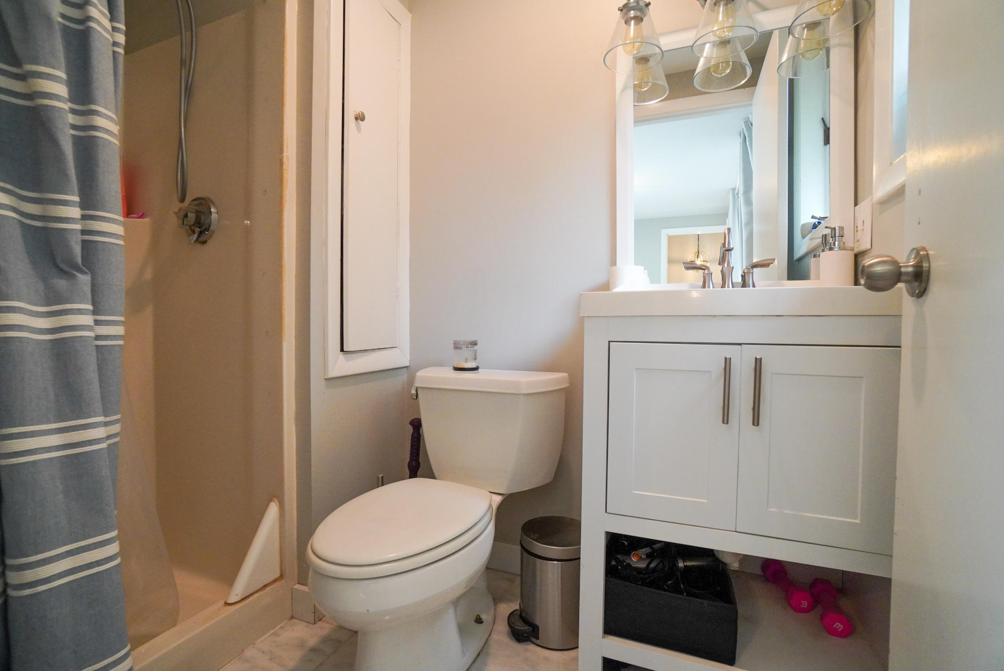 92 Springhill Road Vineyard Haven, MA 02568 - Photo 36 of 38 a bathroom with a toilet and a sink