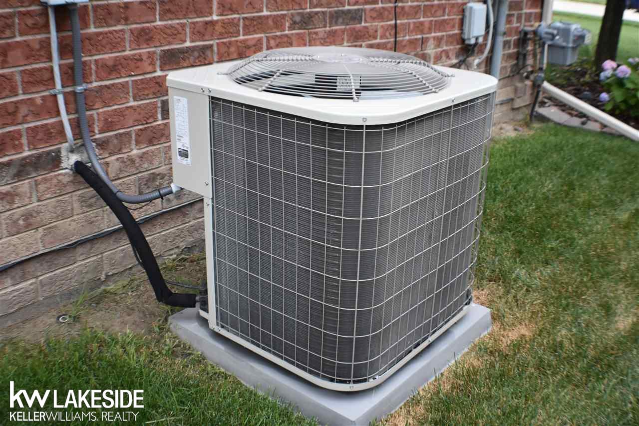 47115 Gloede Road Macomb, MI 48044 - Photo 44 of 49