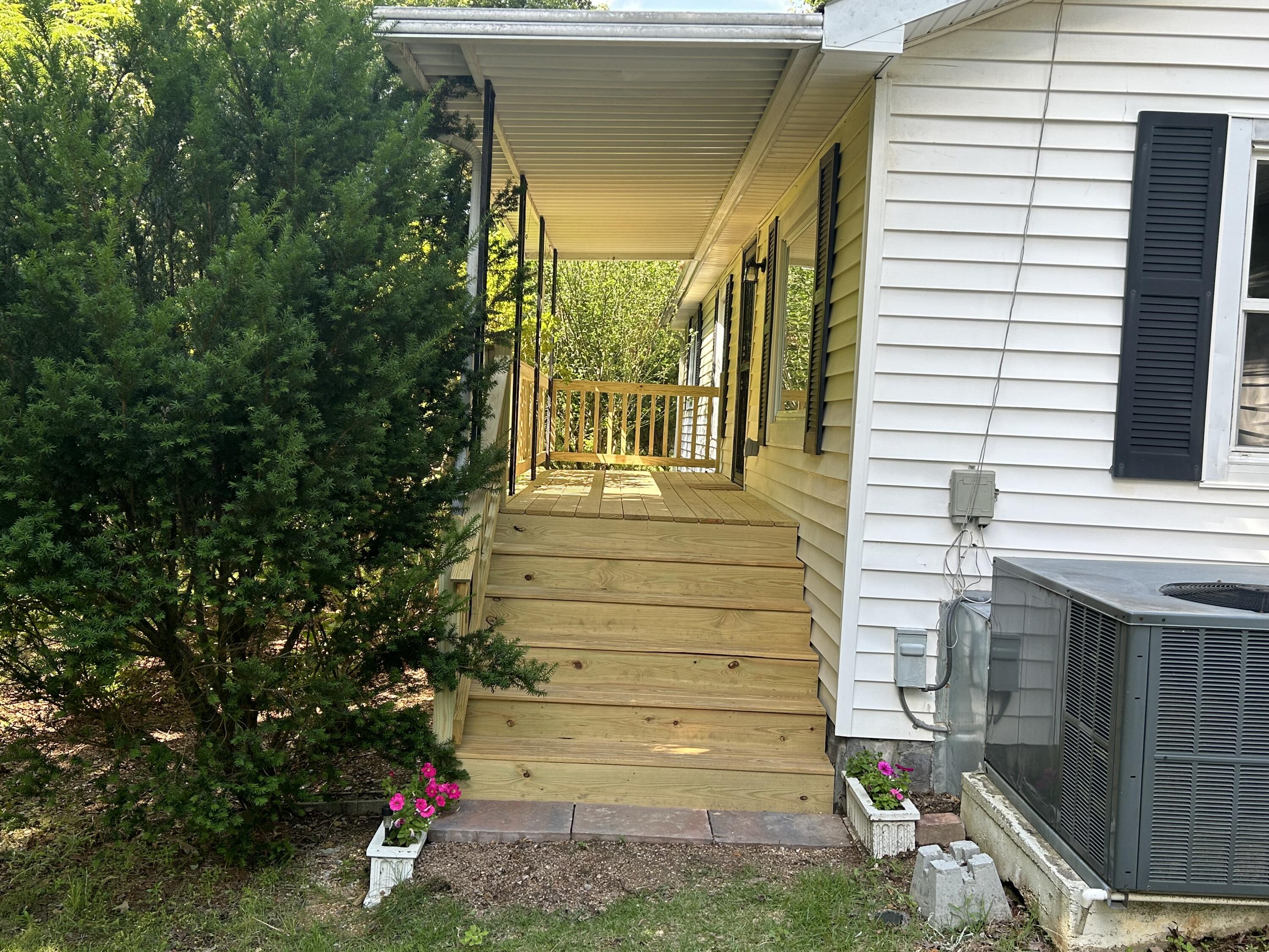 829 Hyatte Road Soddy Daisy, TN 37379 - Photo 6 of 52 IMG_2062