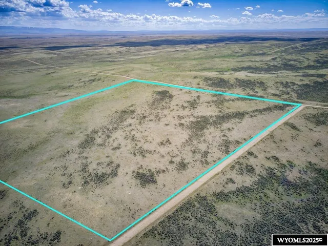 $29,497 | 127 Stuckenhoff Street, Casper, WY 82601