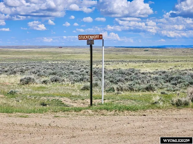 $29,497 | 127 Stuckenhoff Street, Casper, WY 82601