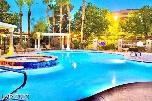$1,375 | 950 Seven Hills Drive, Unit 3027, Henderson, NV 89052