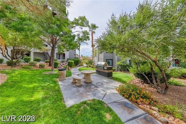 $1,400 | 950 Seven Hills Drive, Unit 3027, Henderson, NV 89052