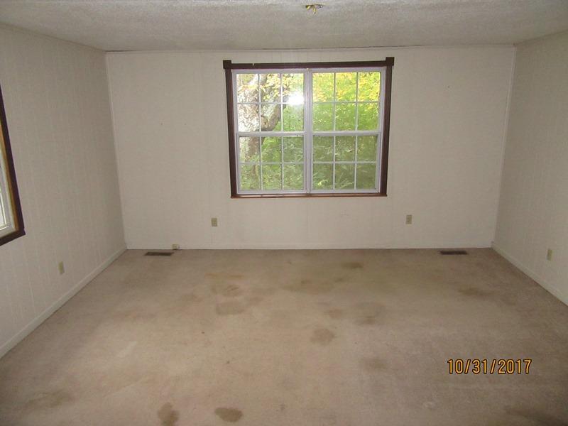 413 High Point Road Clarksville, TN 37042 - Photo 6 of 6 Gallery Image 6