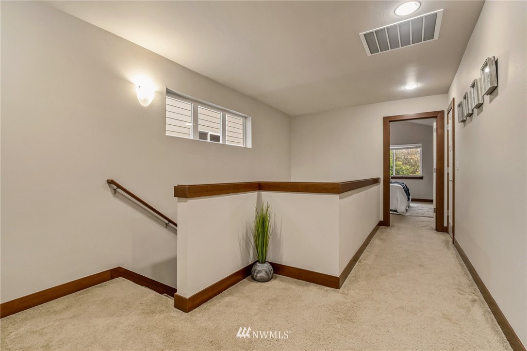 19804 2nd Drive Southeast Bothell, WA 98012 - Photo 22 of 40 Gallery Image 22