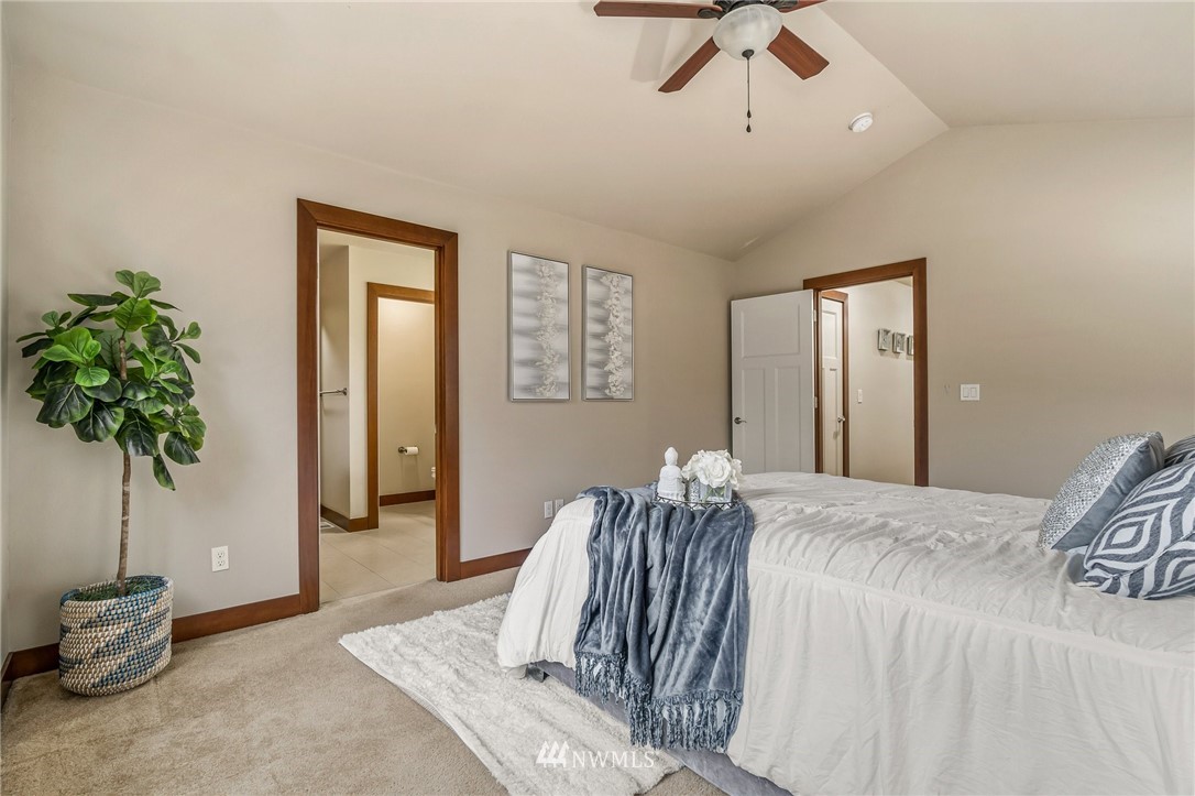 19804 2nd Drive Southeast Bothell, WA 98012 - Photo 24 of 40 Gallery Image 24