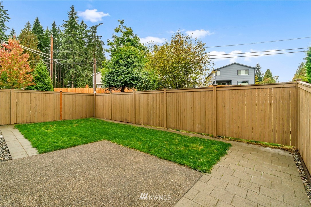 19804 2nd Drive Southeast Bothell, WA 98012 - Photo 38 of 40 Gallery Image 38