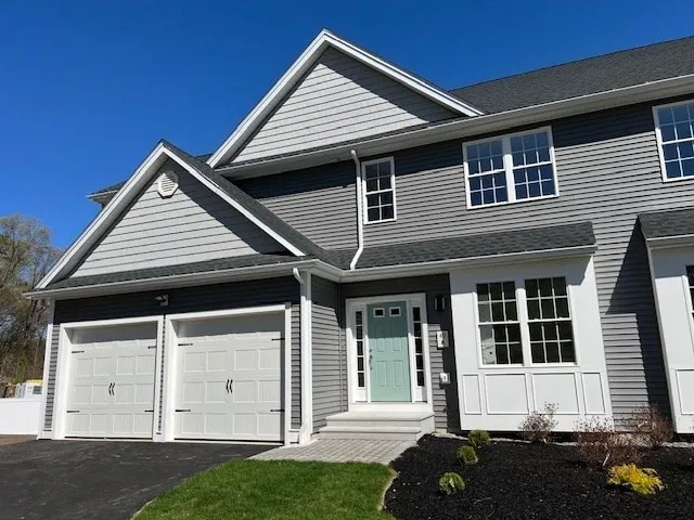 $775,000 | 49 A Arch Street, Unit 1, Westborough, MA 01581