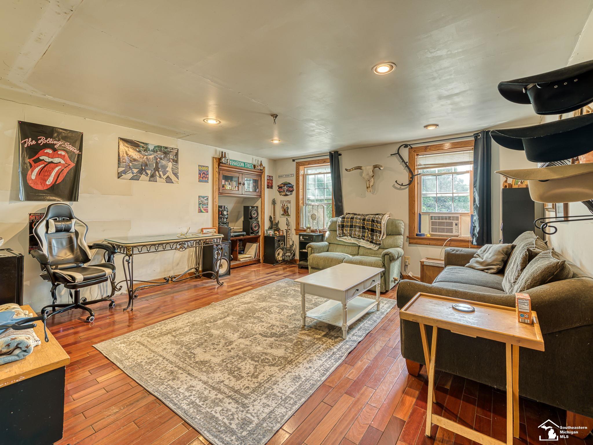 18318 Kent Road Dundee, MI 48131 - Photo 37 of 65 Gallery Image 37