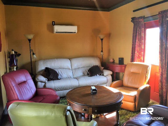 16872 County Road 12 South Foley, AL 36535 - Photo 16 of 35 Detached guest suite just off of pool.