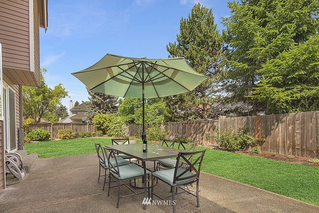 4606 Northeast 18th Street Renton, WA 98059 - Photo 24 of 25 Gallery Image 24