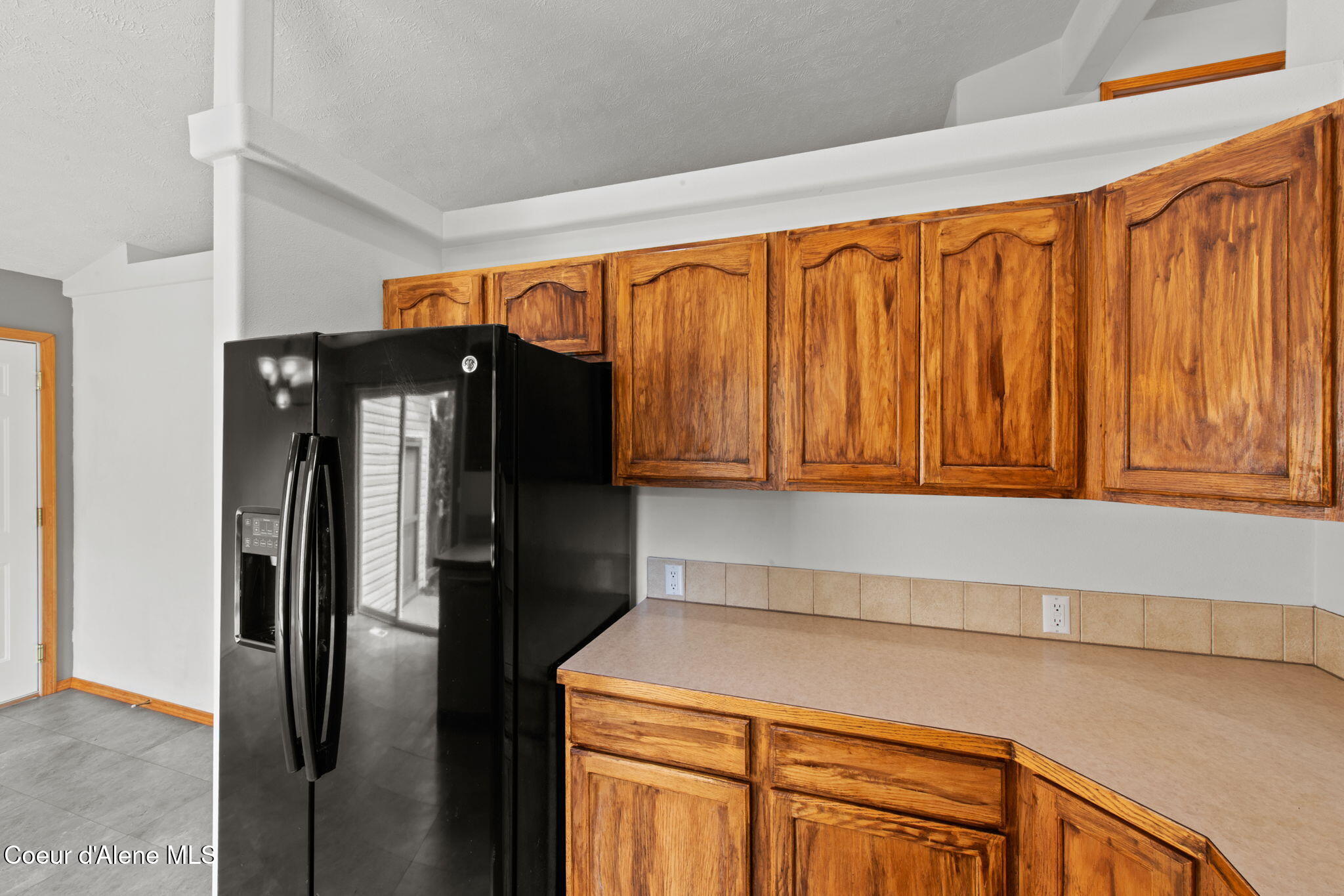 14364 Cascade Street Rathdrum, ID 83858 - Photo 19 of 36 Kitchen